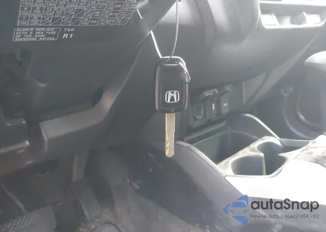 2017 Honda Fit Lx z USA, uszkodzony, nr VIN 3HGGK5H54HM709434